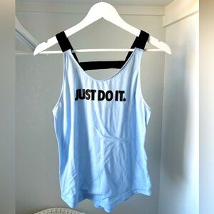 NIKE Women’s Tank Top Size Small